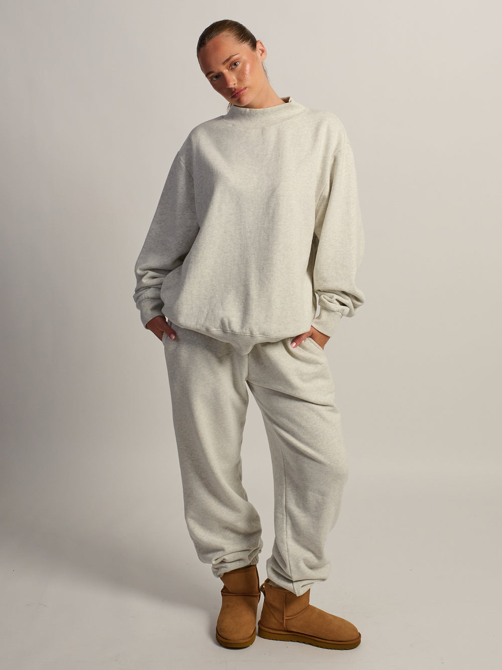 HARLOW MILES MOCKNECK - NUAGE