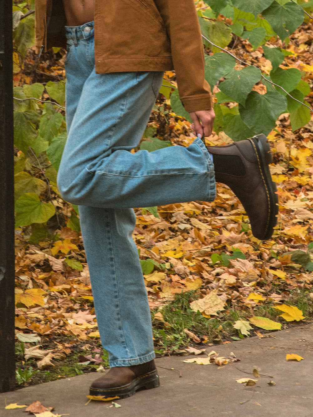 HARLOW HARLOW BAGGY JEAN - MID WASH - CLEARANCE - Boathouse