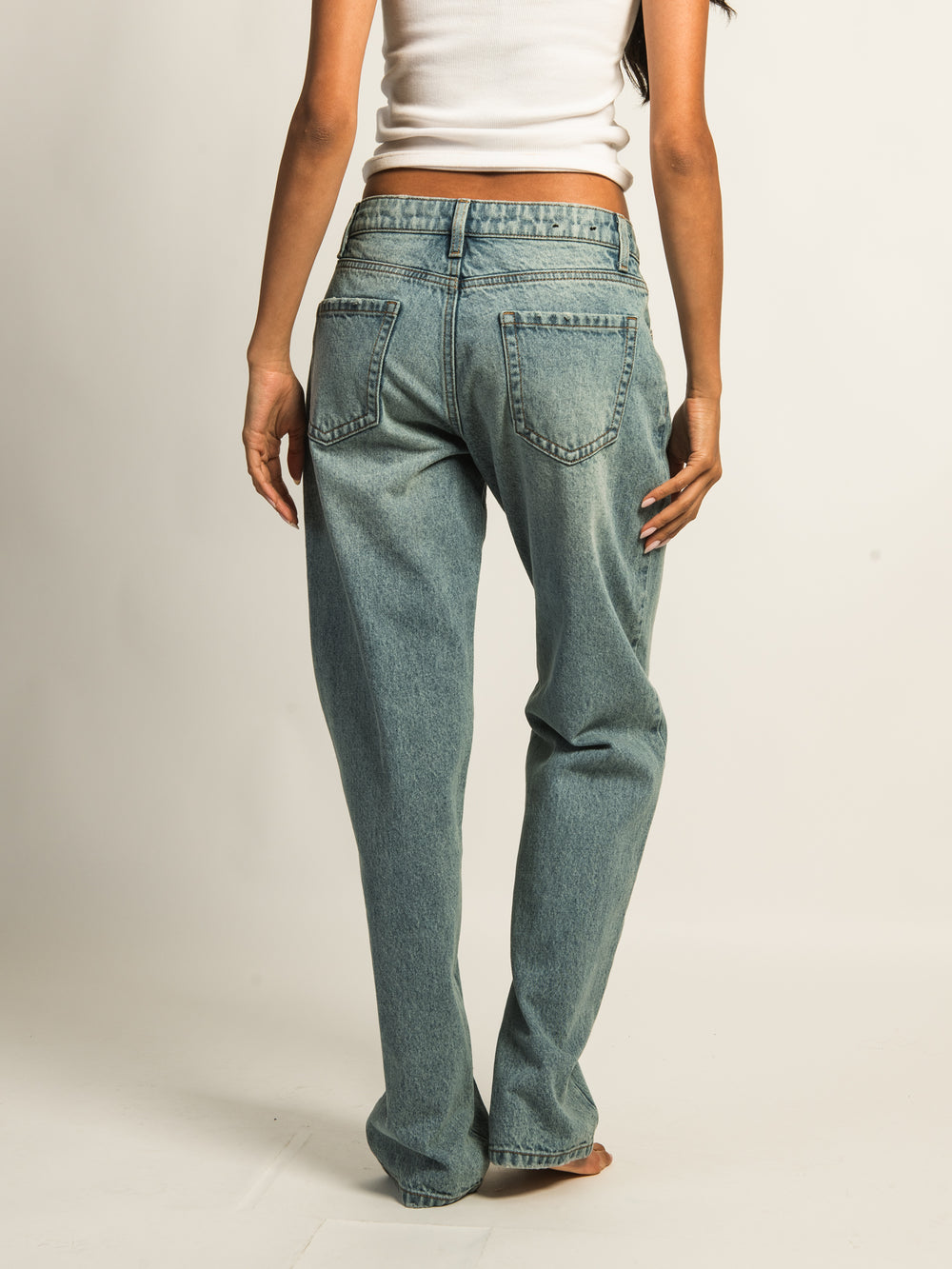 HARLOW BAGGY JEAN - MID WASH
