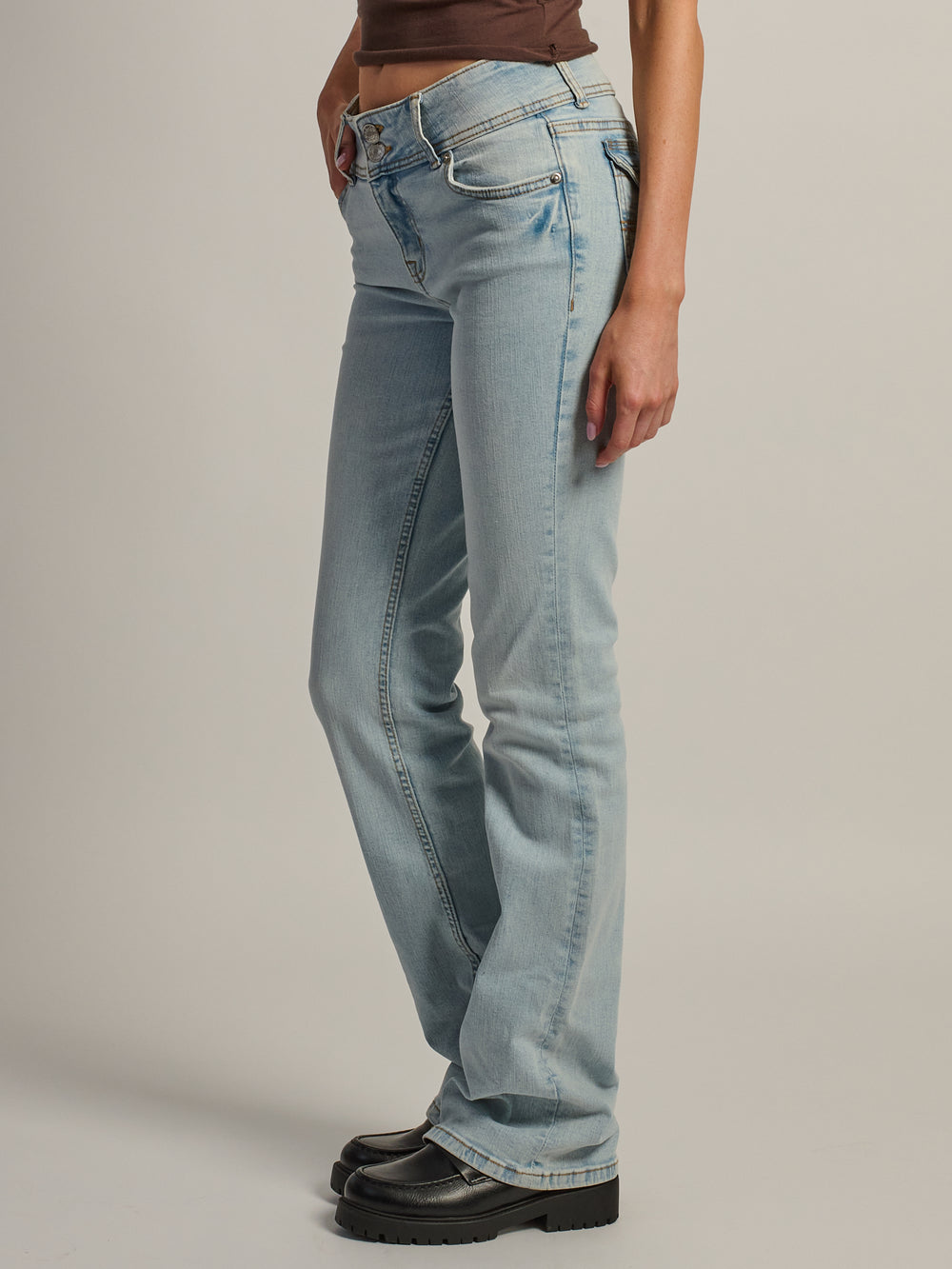 HARLOW LOW RISE BOOTCUT JEAN