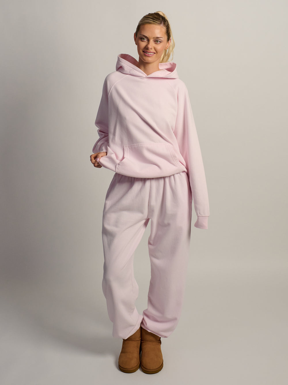 HARLOW BEAU SWEATPANT - BABY PINK