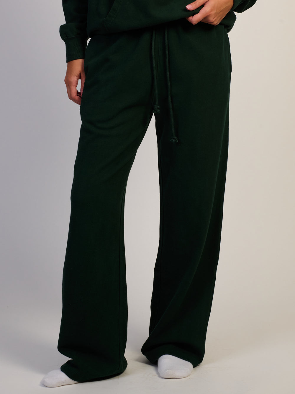 HARLOW HARLOW STELLA STRAIGHT LEG SWEATPANT - FOREST - Boathouse