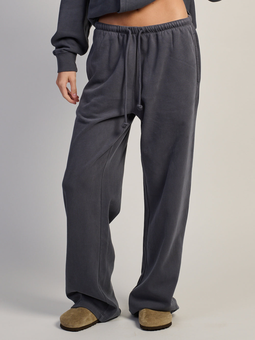 HARLOW STELLA STRAIGHT LEG SWEATPANT - STORM