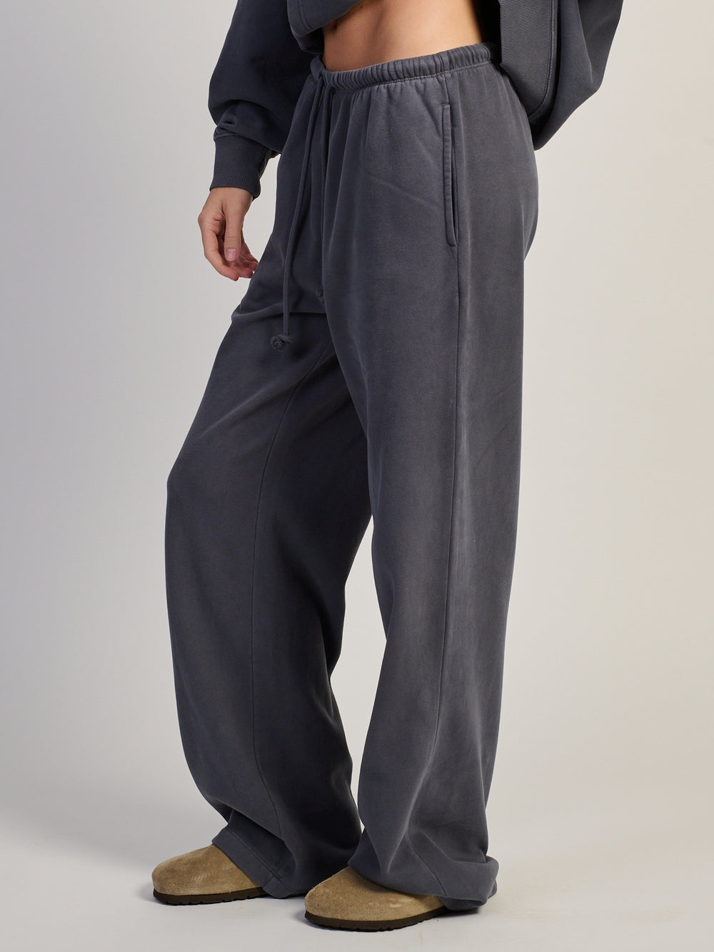 HARLOW STELLA STRAIGHT LEG SWEATPANT - STORM