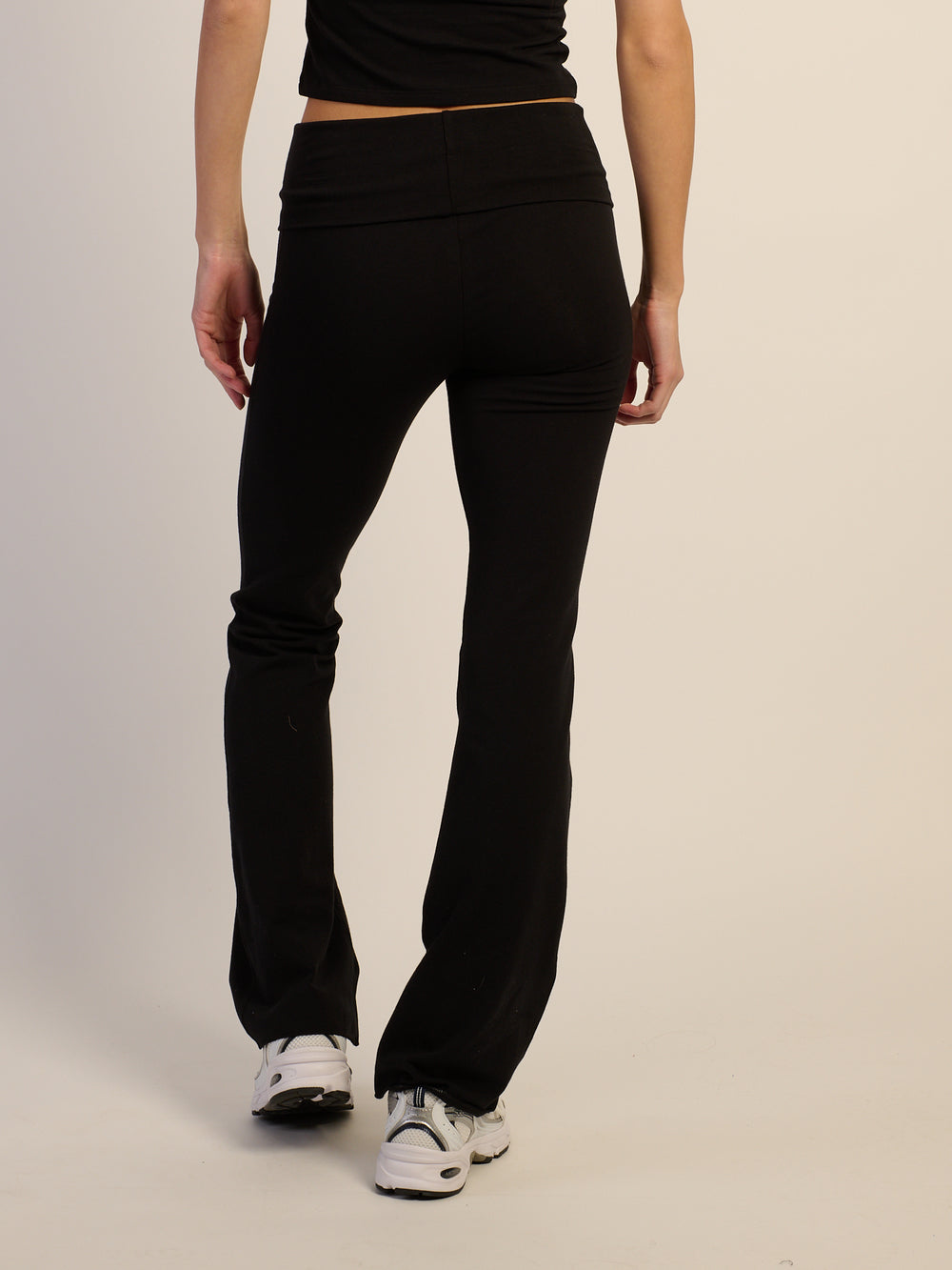 HARLOW ESSENTIAL FOLDOVER PANT - BLACK