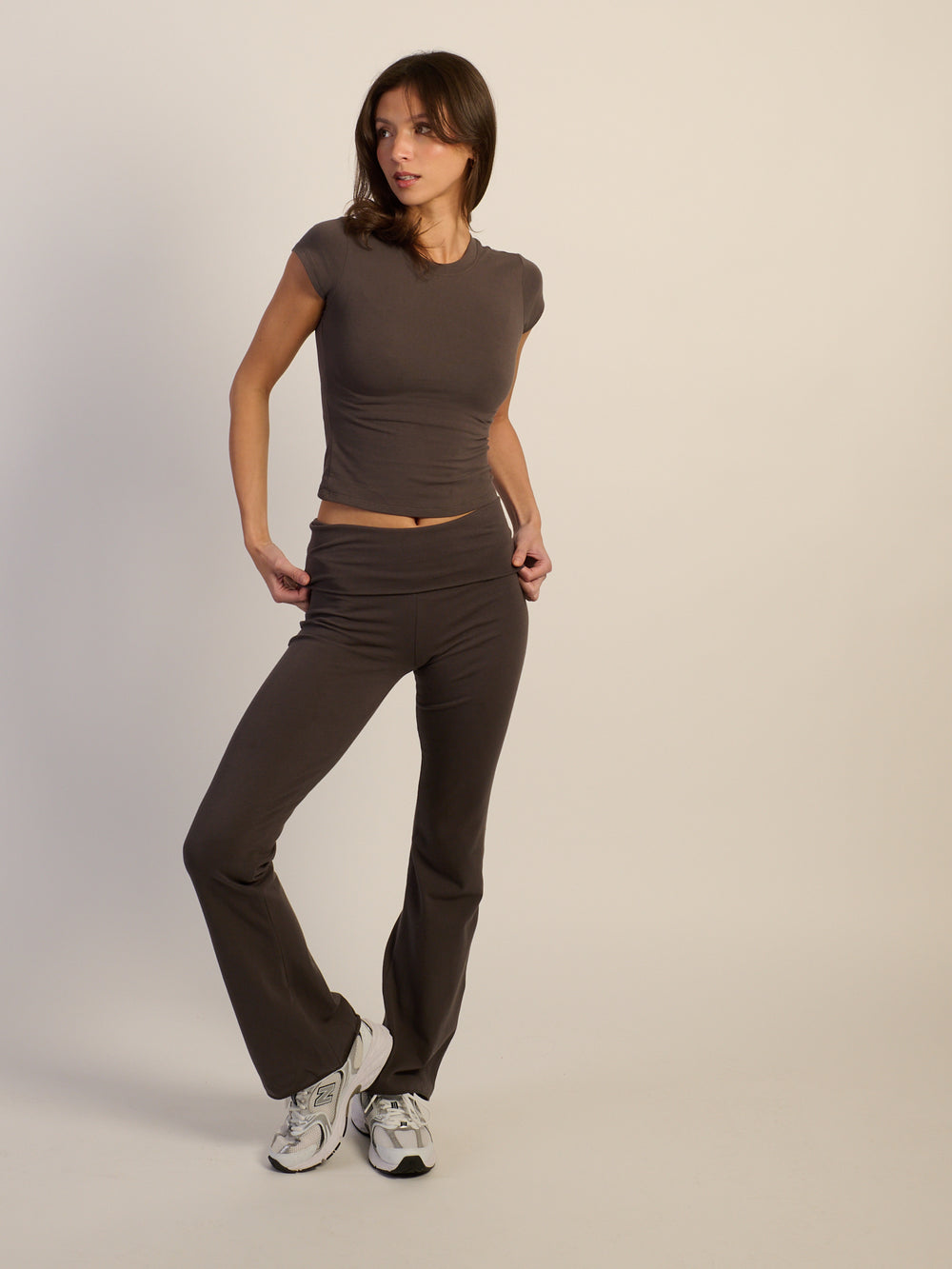 HARLOW ESSENTIAL FOLDOVER PANT - CHARCOAL