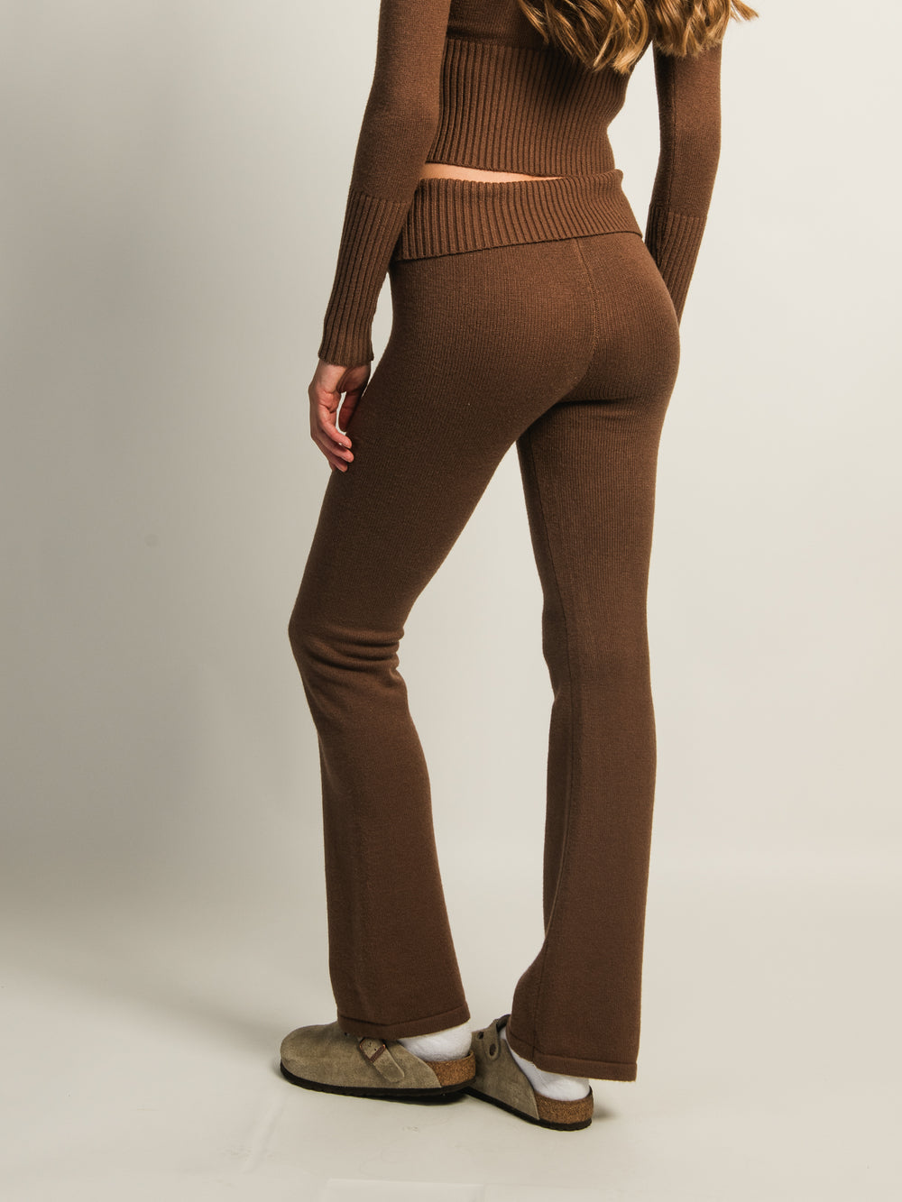 PANTALON ÉVASÉ HARLOW BROOKE - LATTE