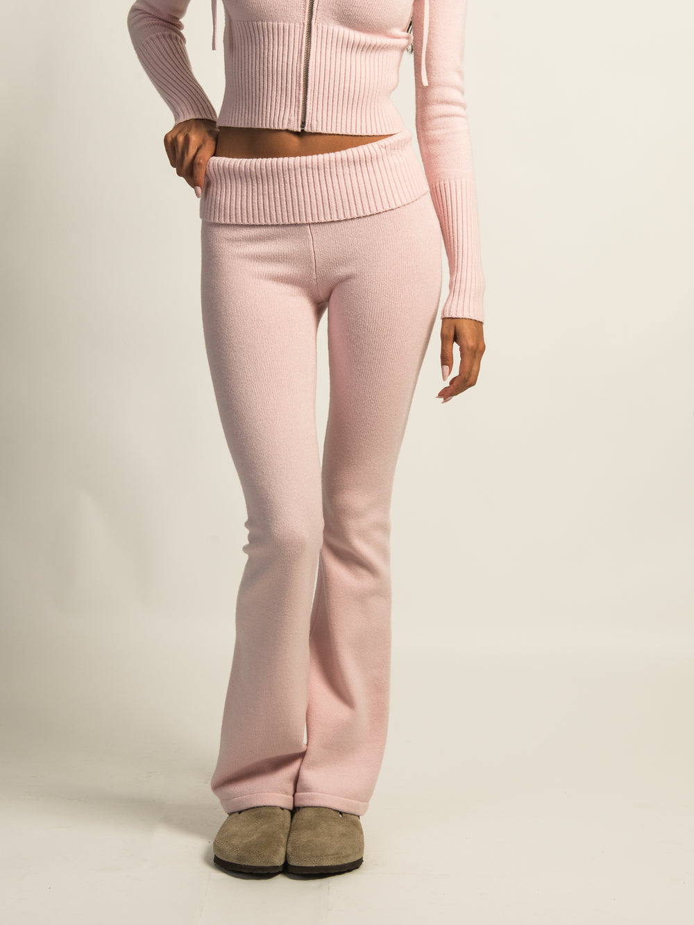 HARLOW BROOKE FLARE PANT - LIGHT PINK