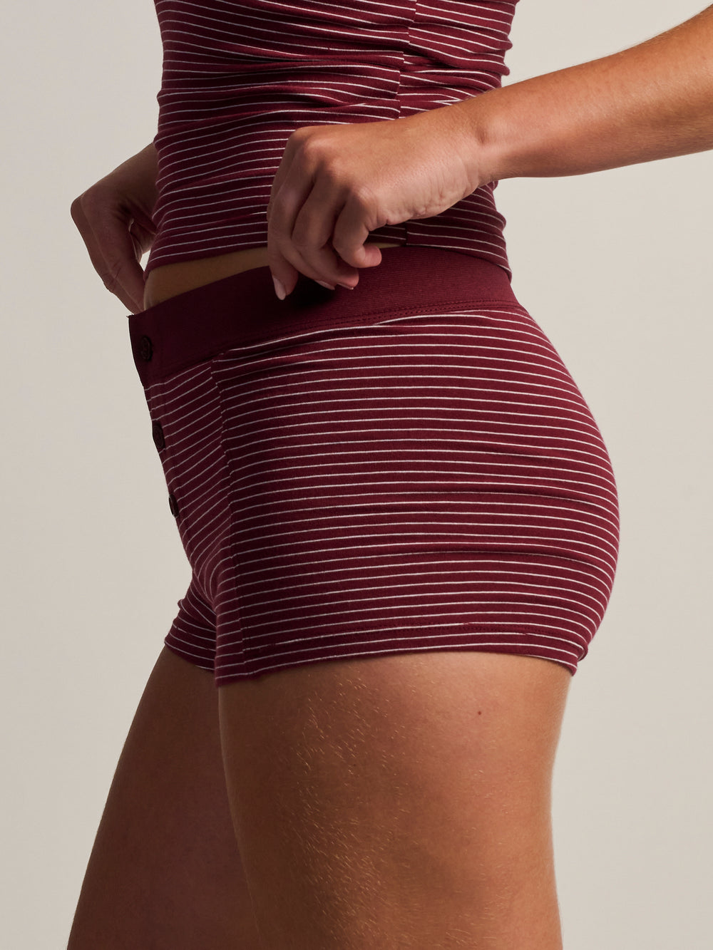 HARLOW BRIAR STRIPE SHORT - BURGUNDY