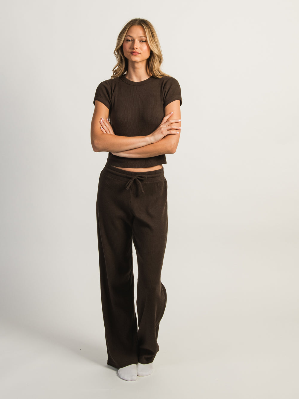 HARLOW ALLIE WAFFLE TEE - CHOCOLATE