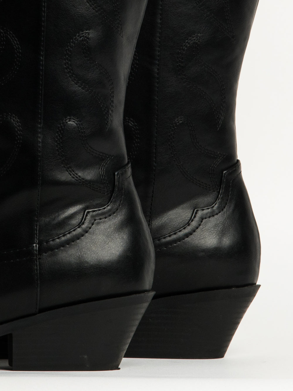 HARLOW WOMENS HARLOW OAKLEE COWBOY BOOTS - BLACK - Boathouse