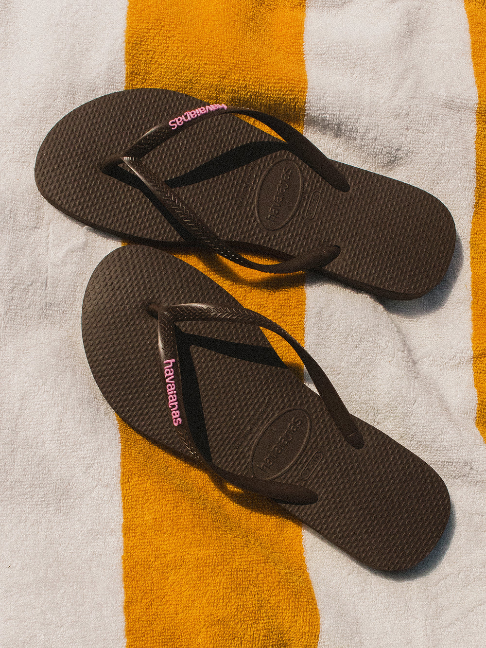 WOMENS HAVAIANAS SLIM SPARKLE ME - BROWN