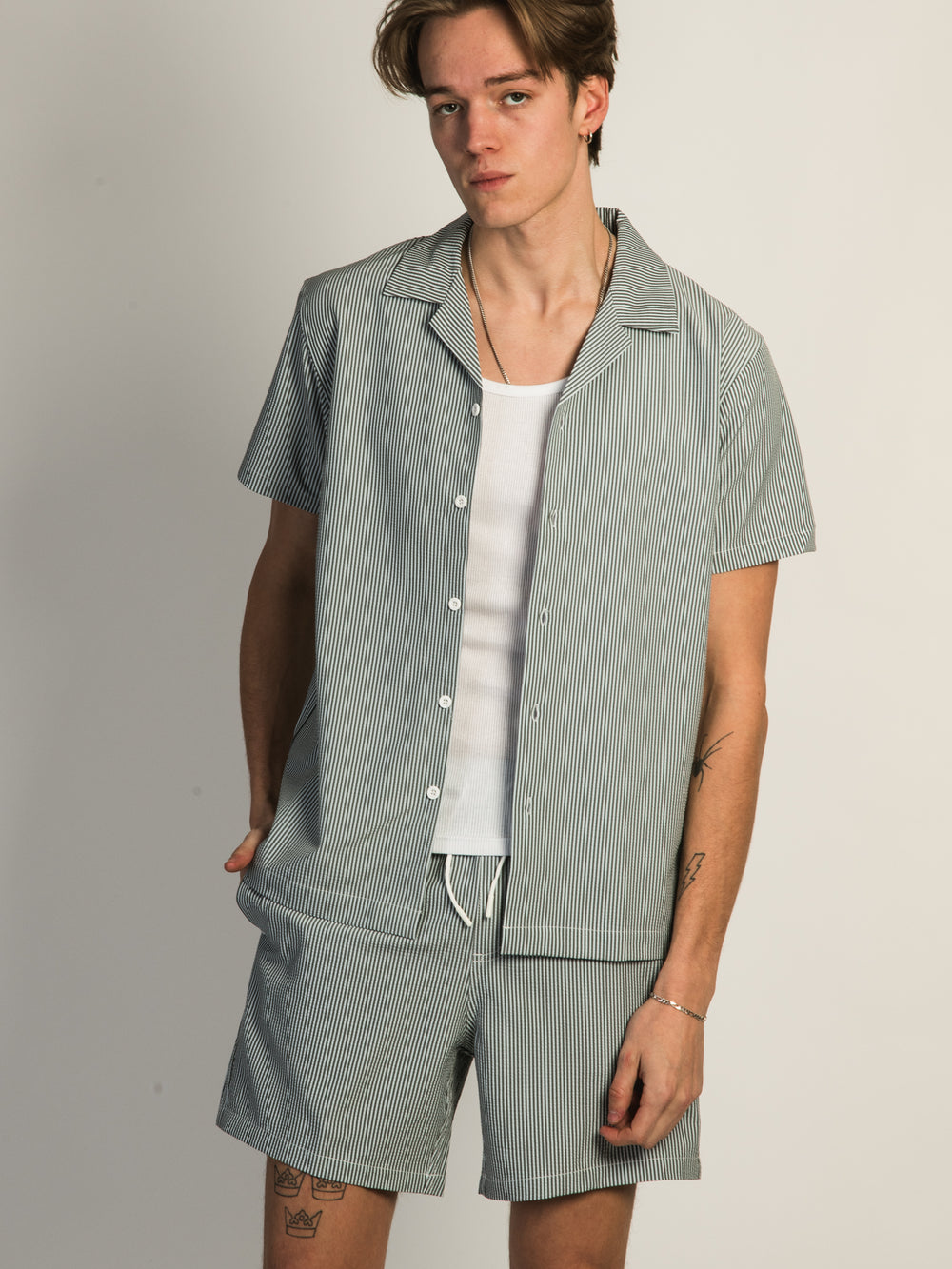 CHEMISE MANCHES COURTES ISLAND HAZE SEERSUCKER - NOIR