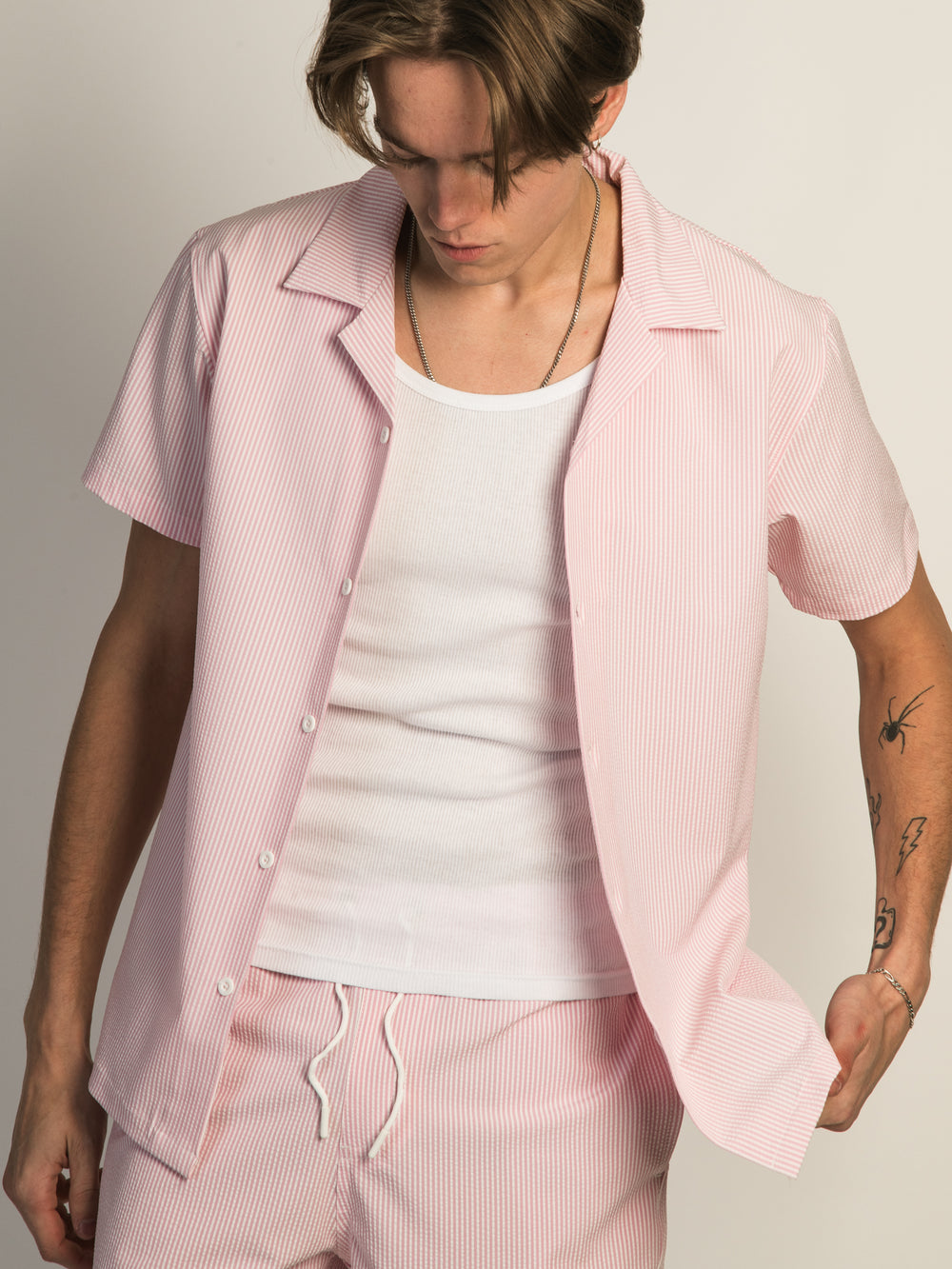 ISLAND HAZE ISLAND HAZE SEERSUCKER SHORT SLEEVE WOVEN - LIGHT ROSE - CLEARANCE - Boathouse