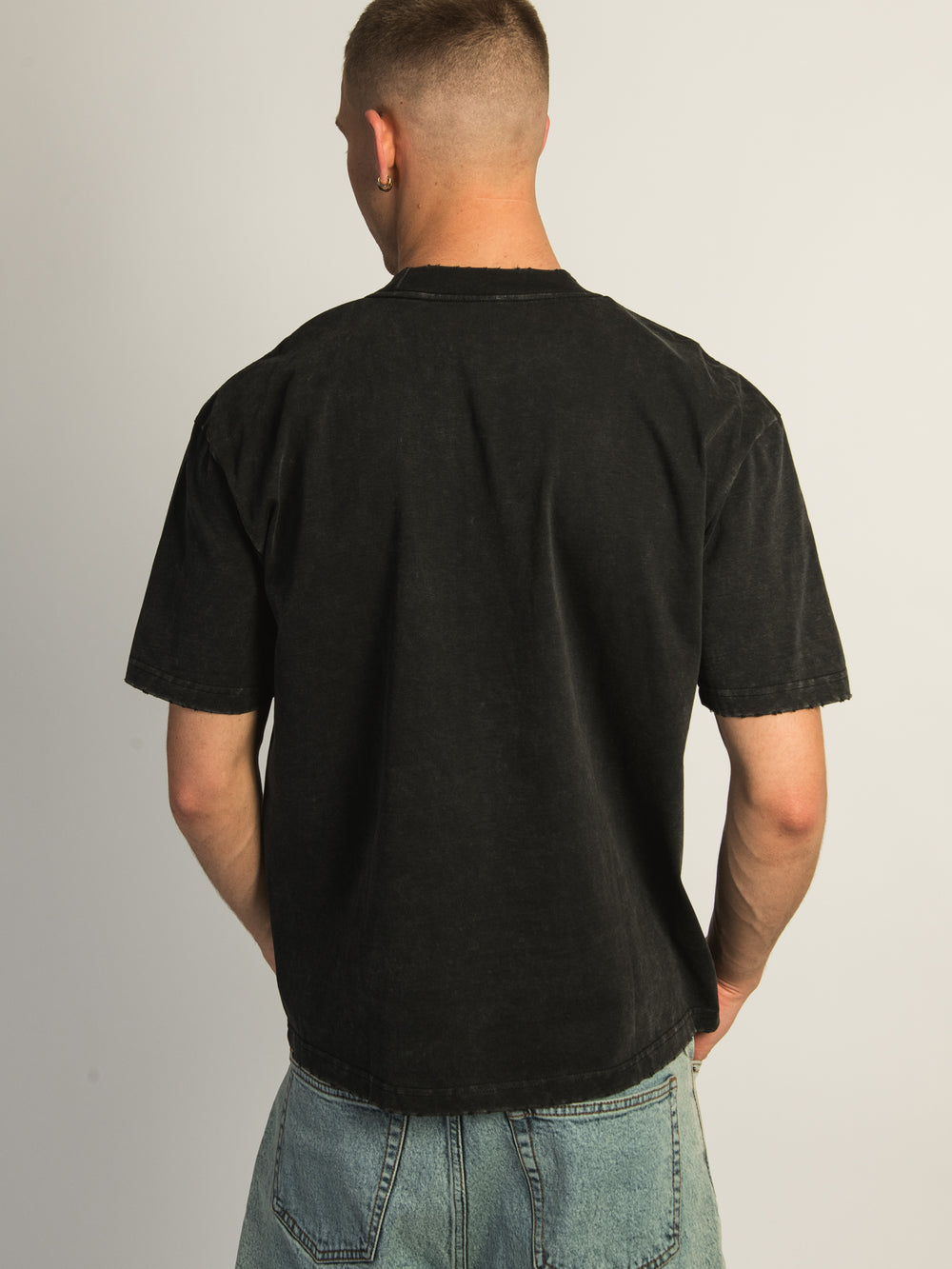 KOLBY HEAVYWEIGHT T-SHIRT - BLACK