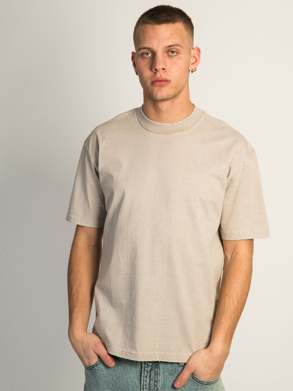 KOLBY HEAVYWEIGHT T-SHIRT - BLACK