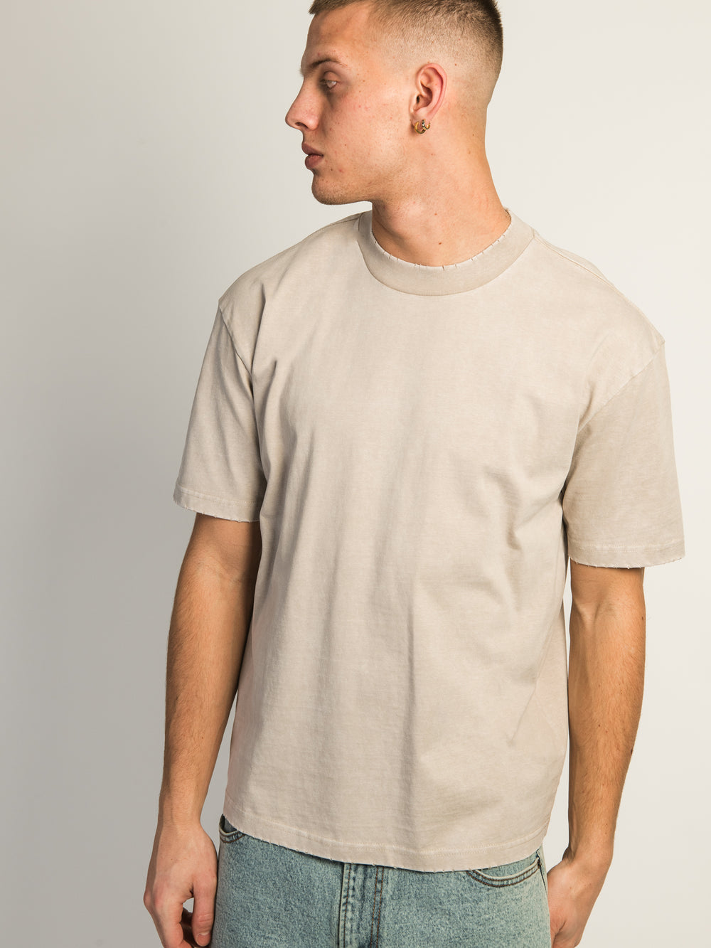 KOLBY HEAVYWEIGHT T-SHIRT - BLACK