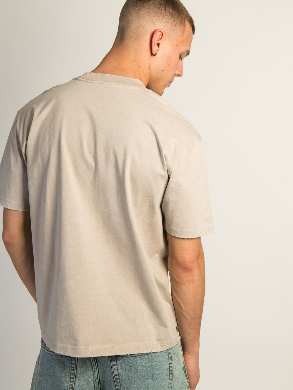 KOLBY HEAVYWEIGHT T-SHIRT - BLACK