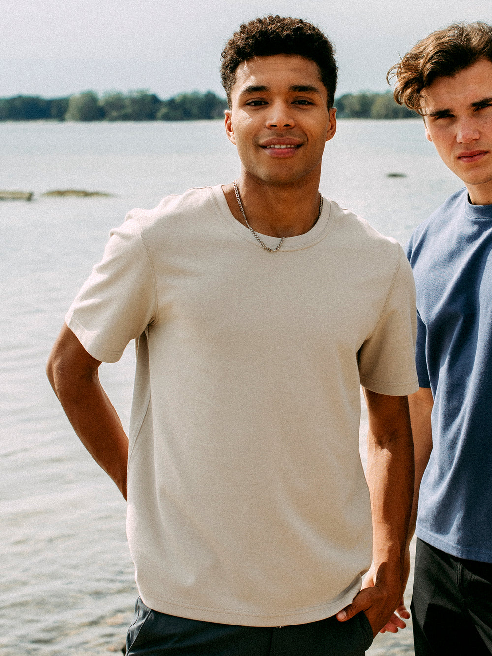 T-SHIRT KOLBY KEEP COOL – PEBBLE