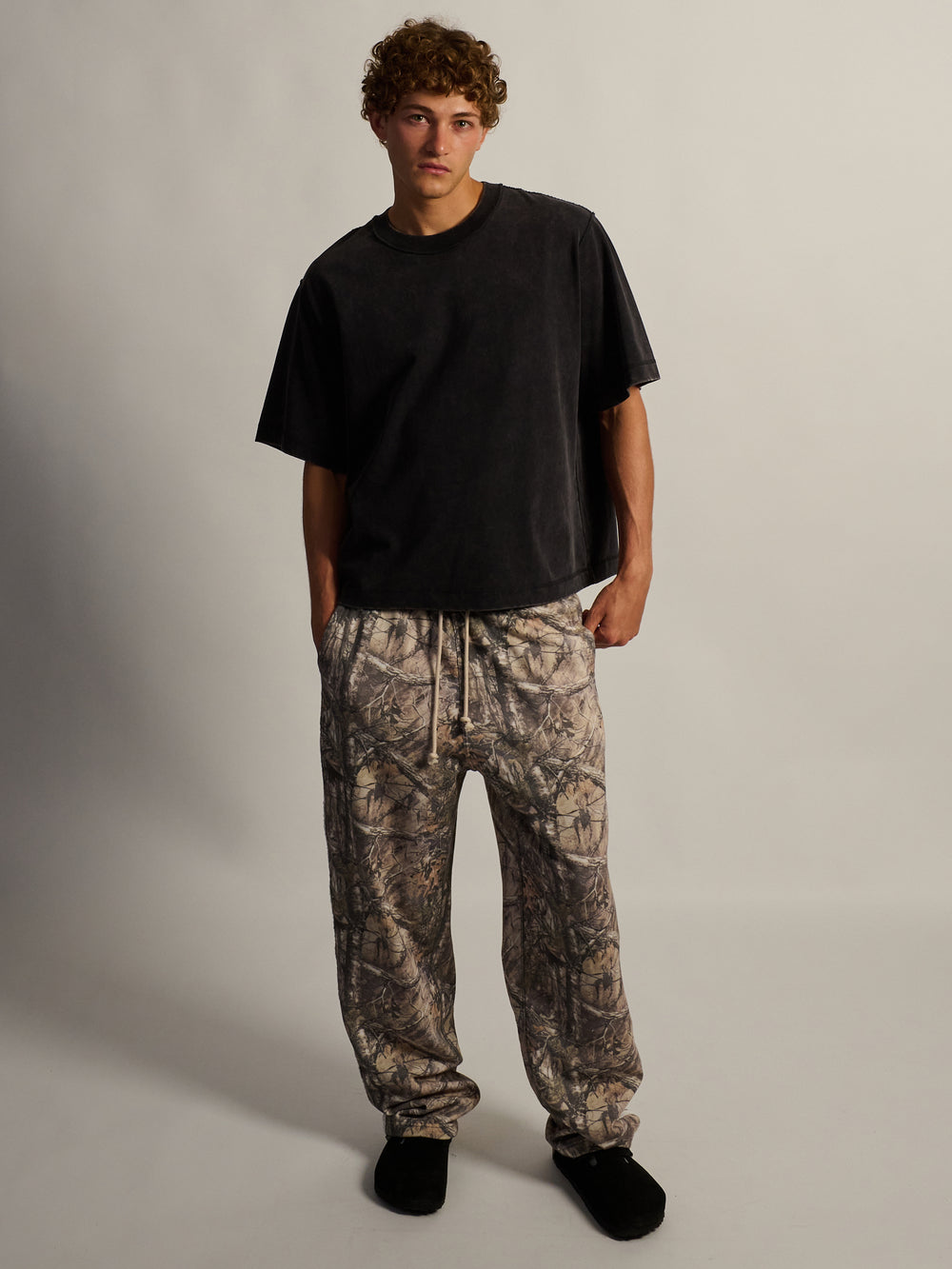 T-SHIRT POIDS LOURD COURT KOLBY - NOIR