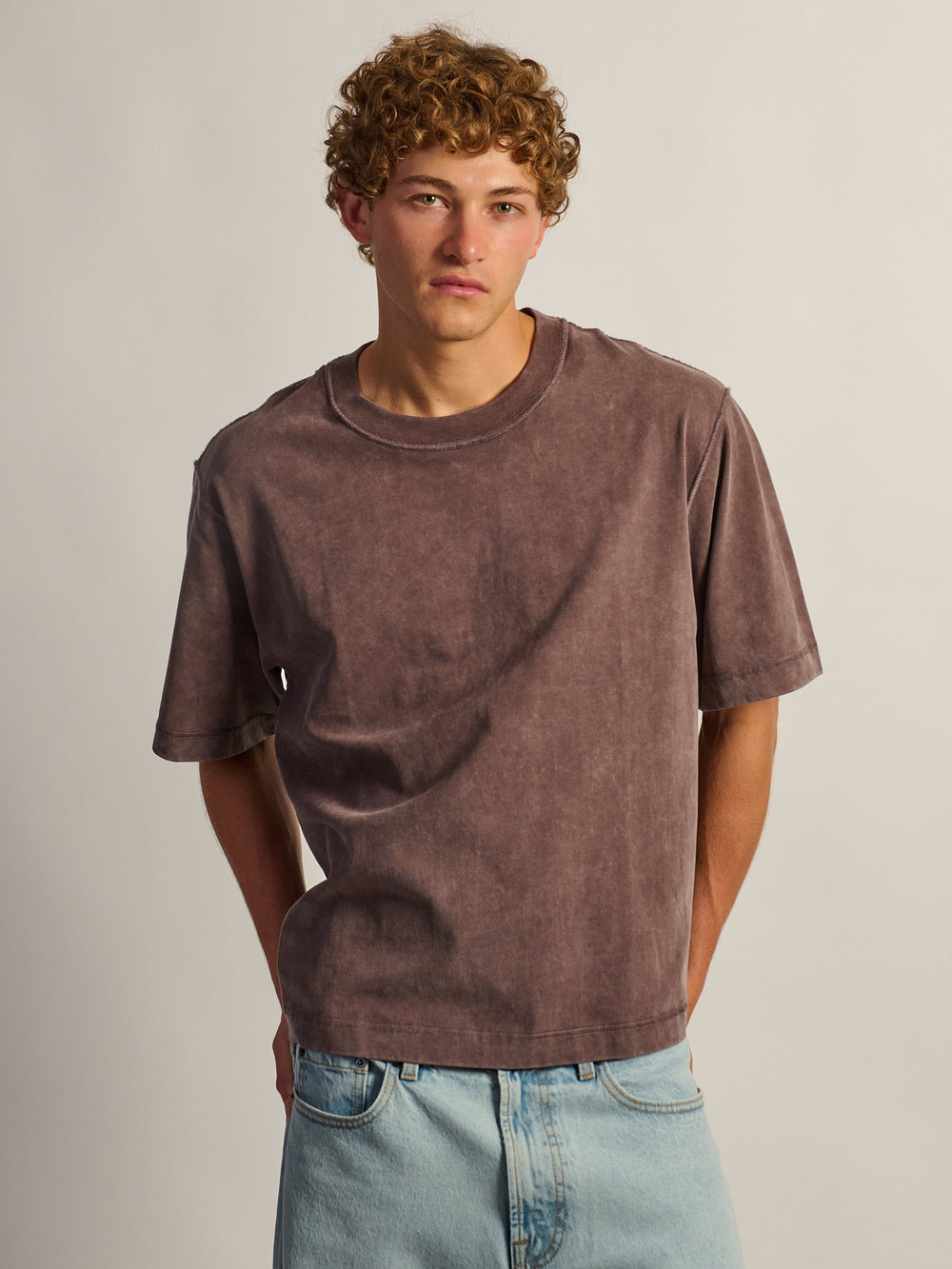T-SHIRT COURT KOLBY HEAVYWEIGHT - BRUN