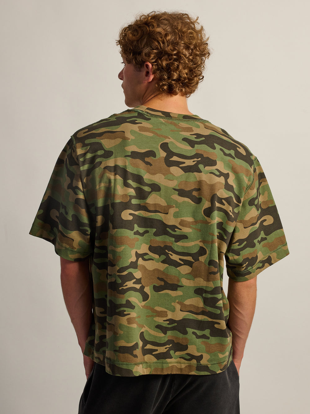 T-SHIRT LOURD COUPE COURT KOLBY