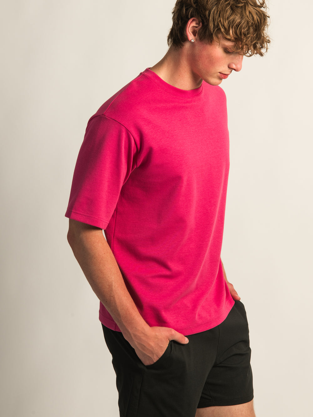 KOLBY KEEP COOL BOXY FIT TEE- BERRY