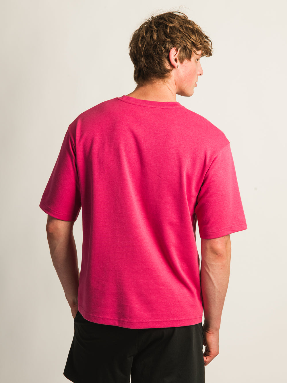 KOLBY KEEP COOL BOXY FIT TEE- BERRY