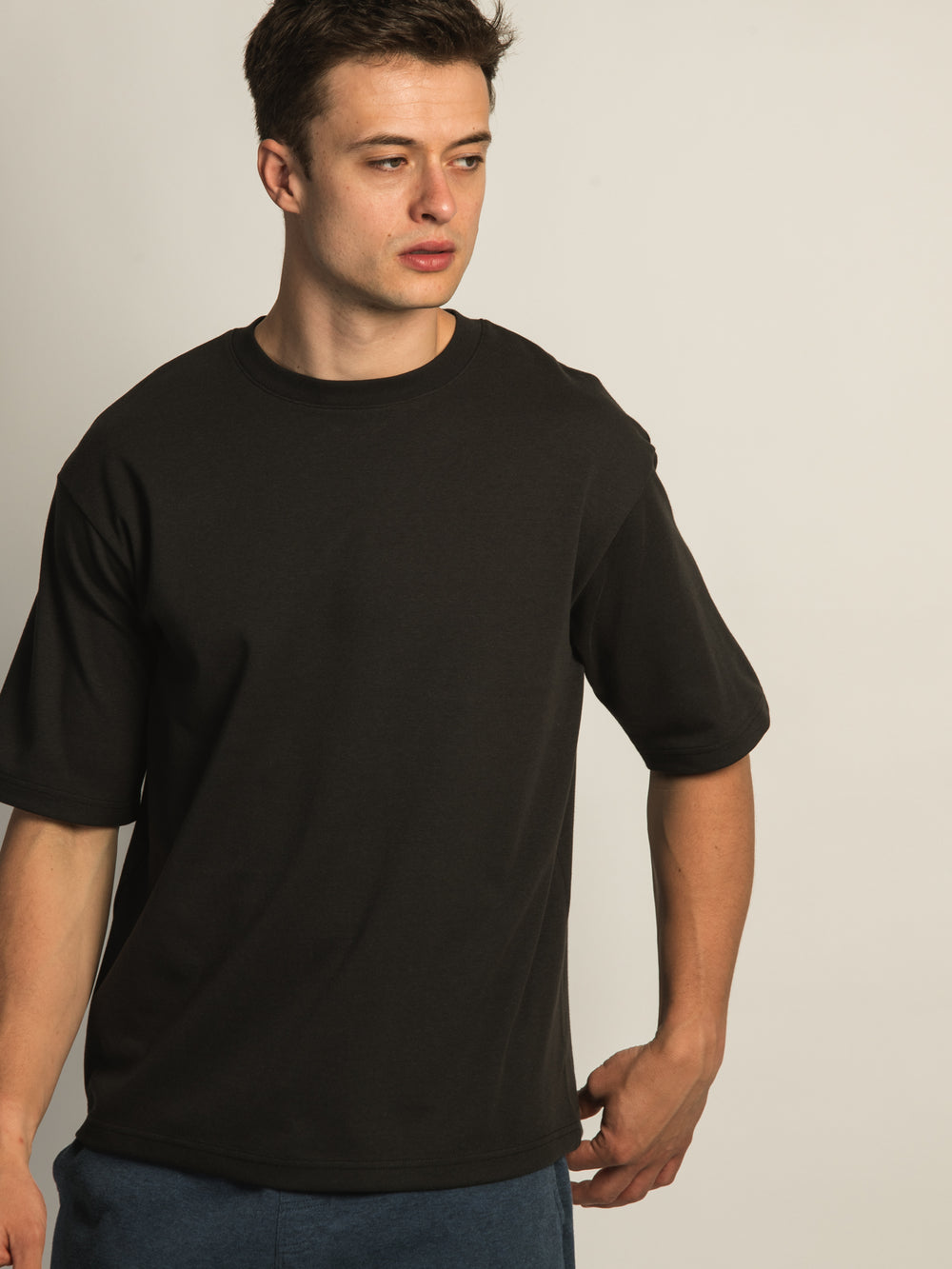 KOLBY KEEP COOL BOXY FIT TEE - BLACK