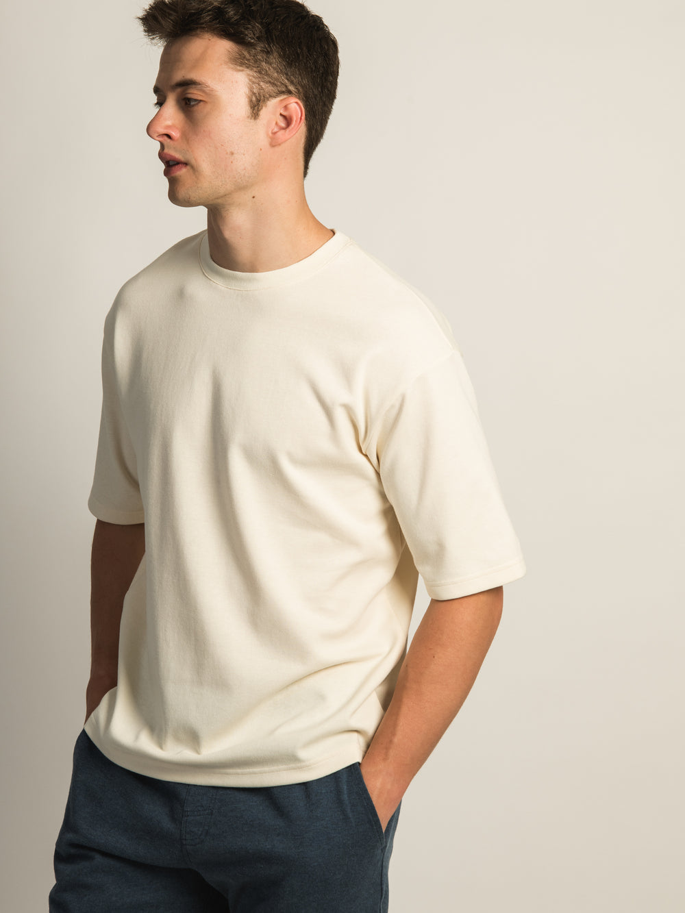 KOLBY KEEP COOL BOXY FIT TEE- CREAM