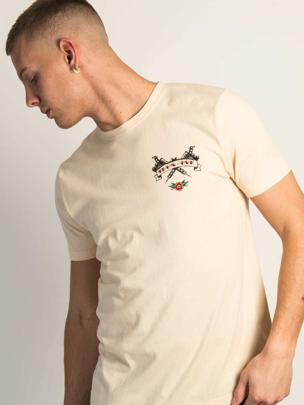 KOLBY GRAPHIC T-SHIRT- IRON/INK