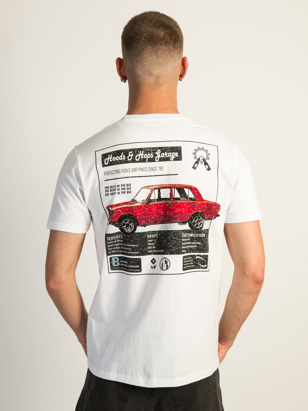 KOLBY GRAPHIC T-SHIRT- HOODIES AND HOPS