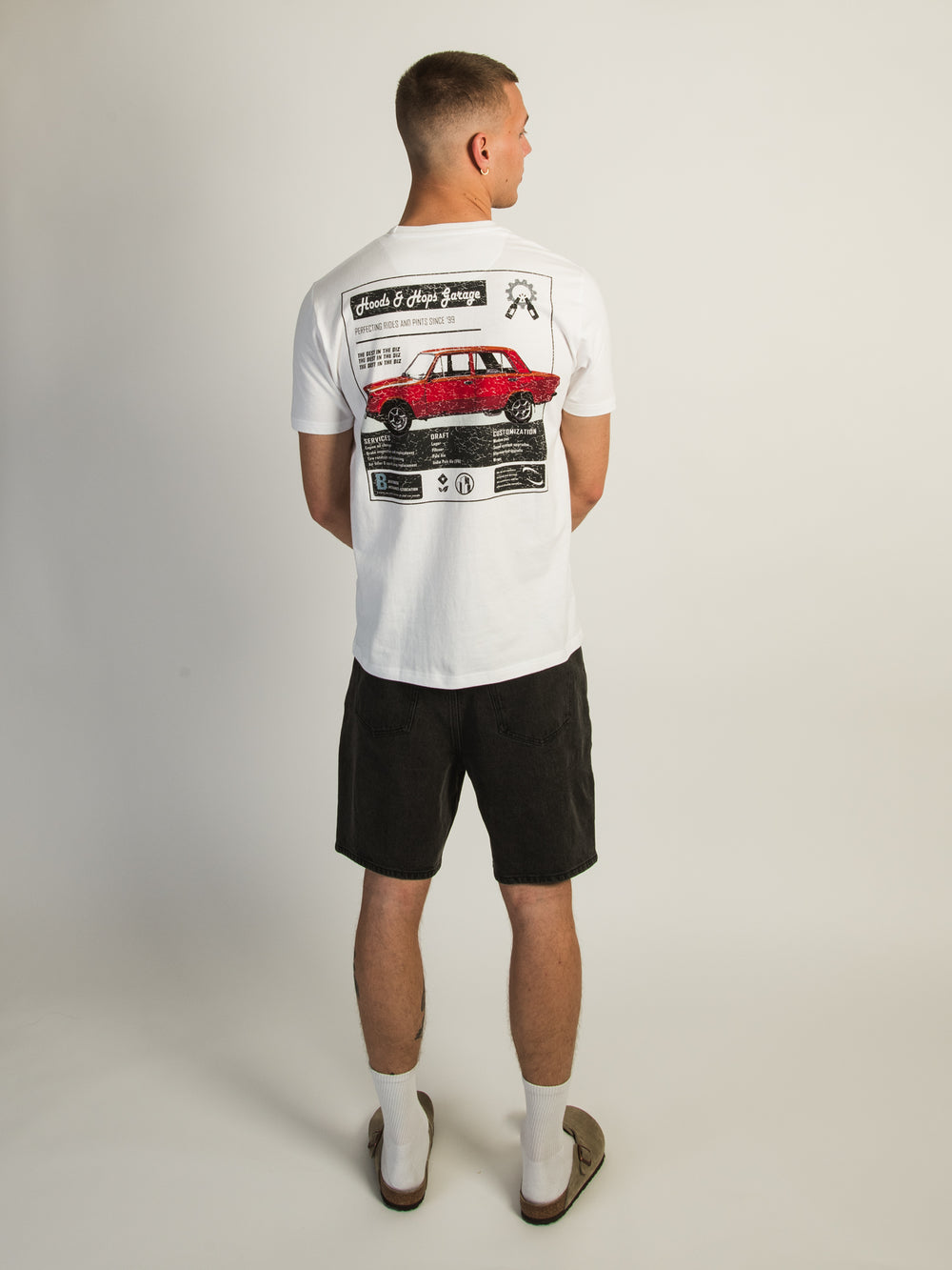 KOLBY GRAPHIC T-SHIRT- HOODIES AND HOPS