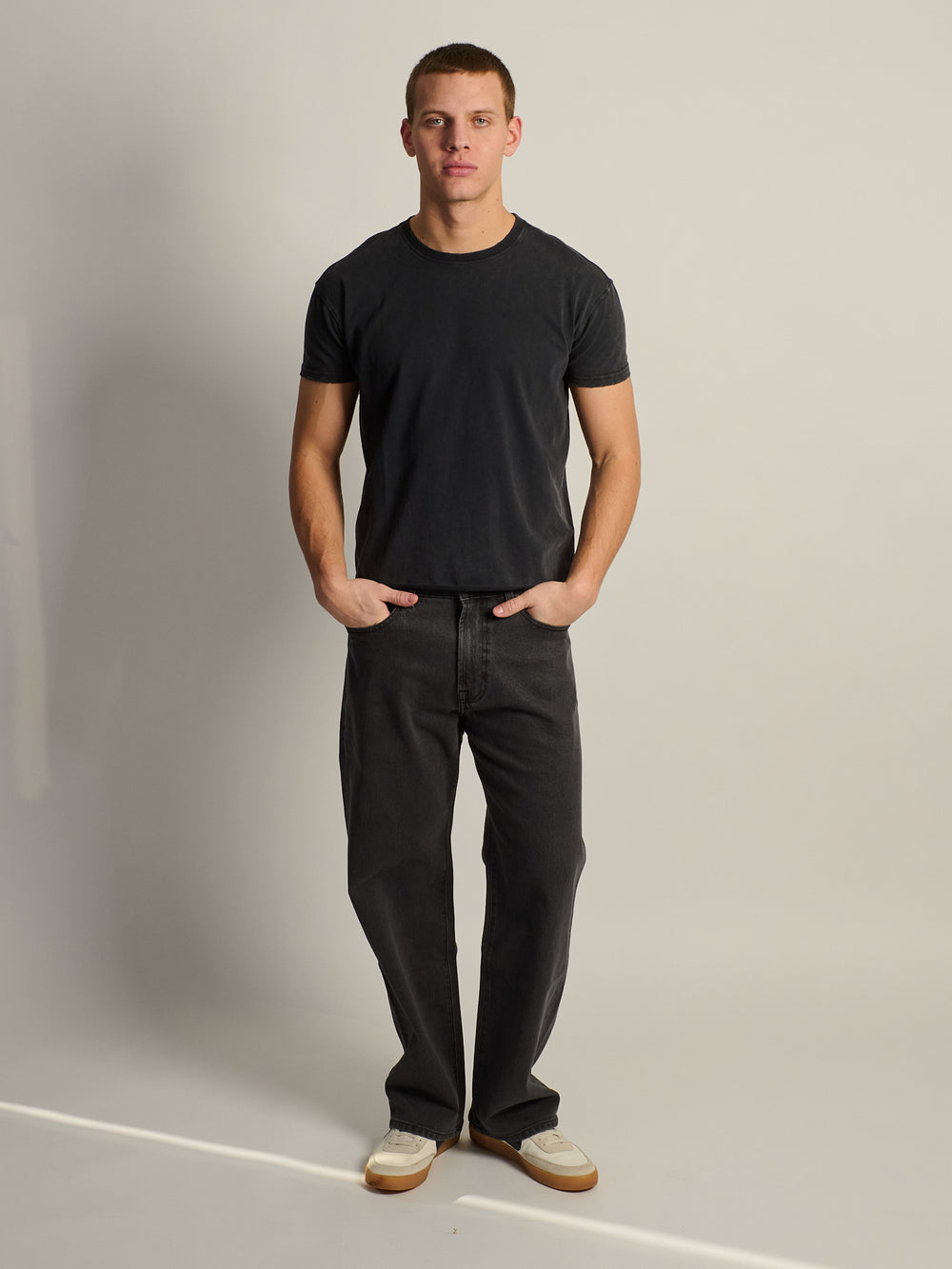KOLBY SHORT CUT MUSCLE TEE - BLACK