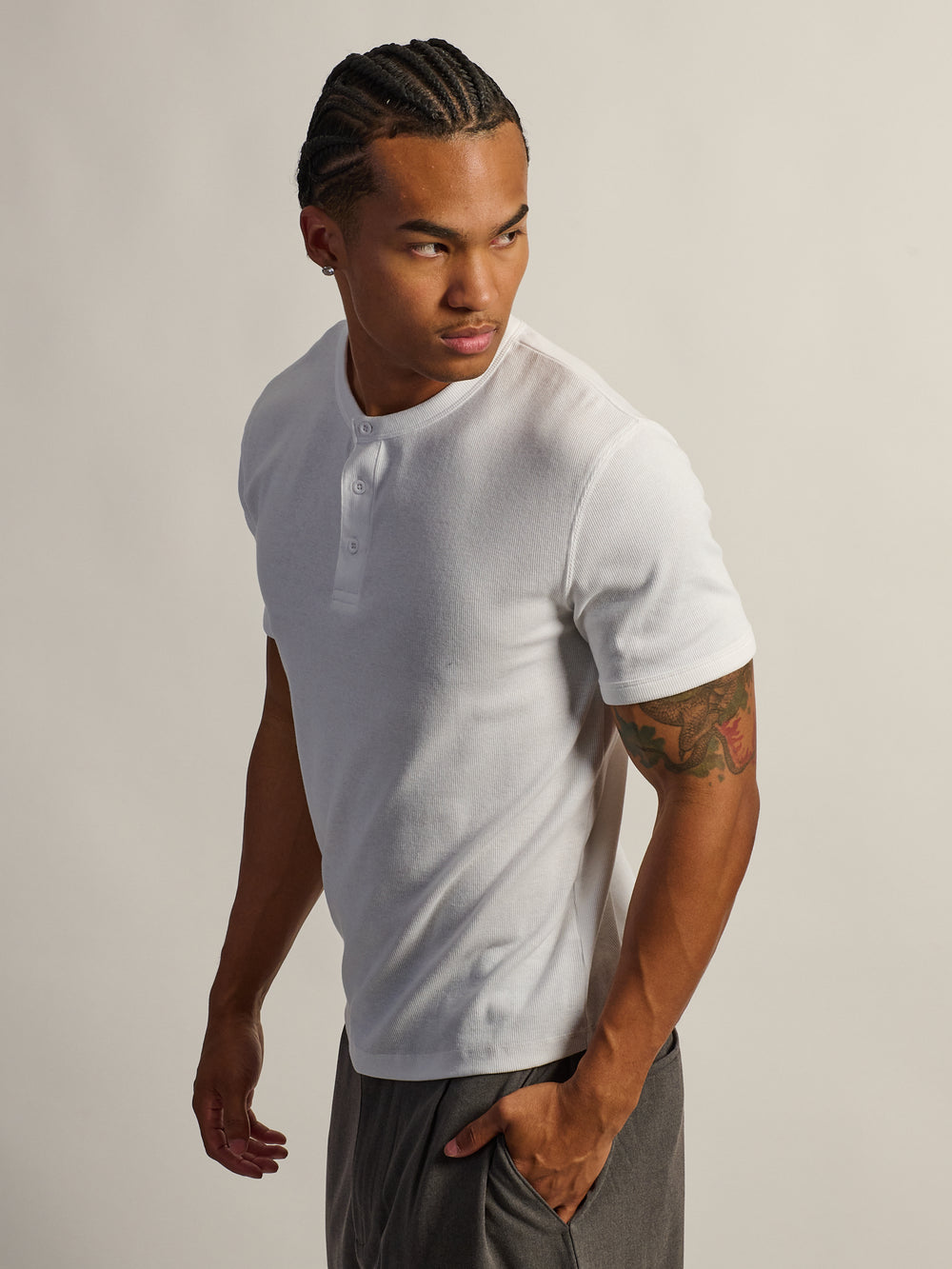 KOLBY SLIM FIT RIBBED T-SHIRT - WHITE
