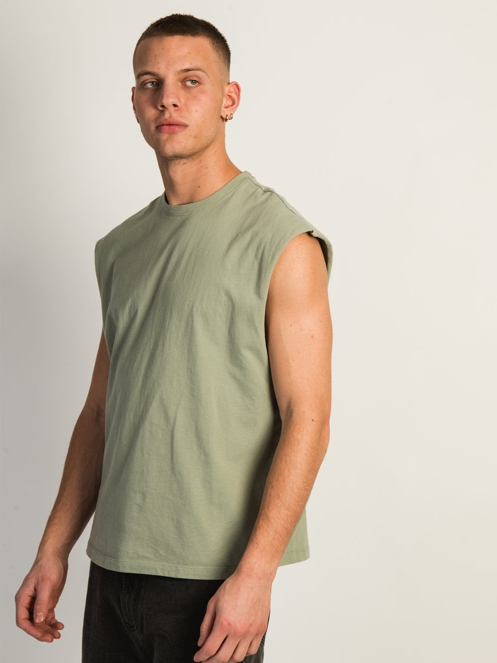 KOLBY MUSCLE TANK TOP - SAGE