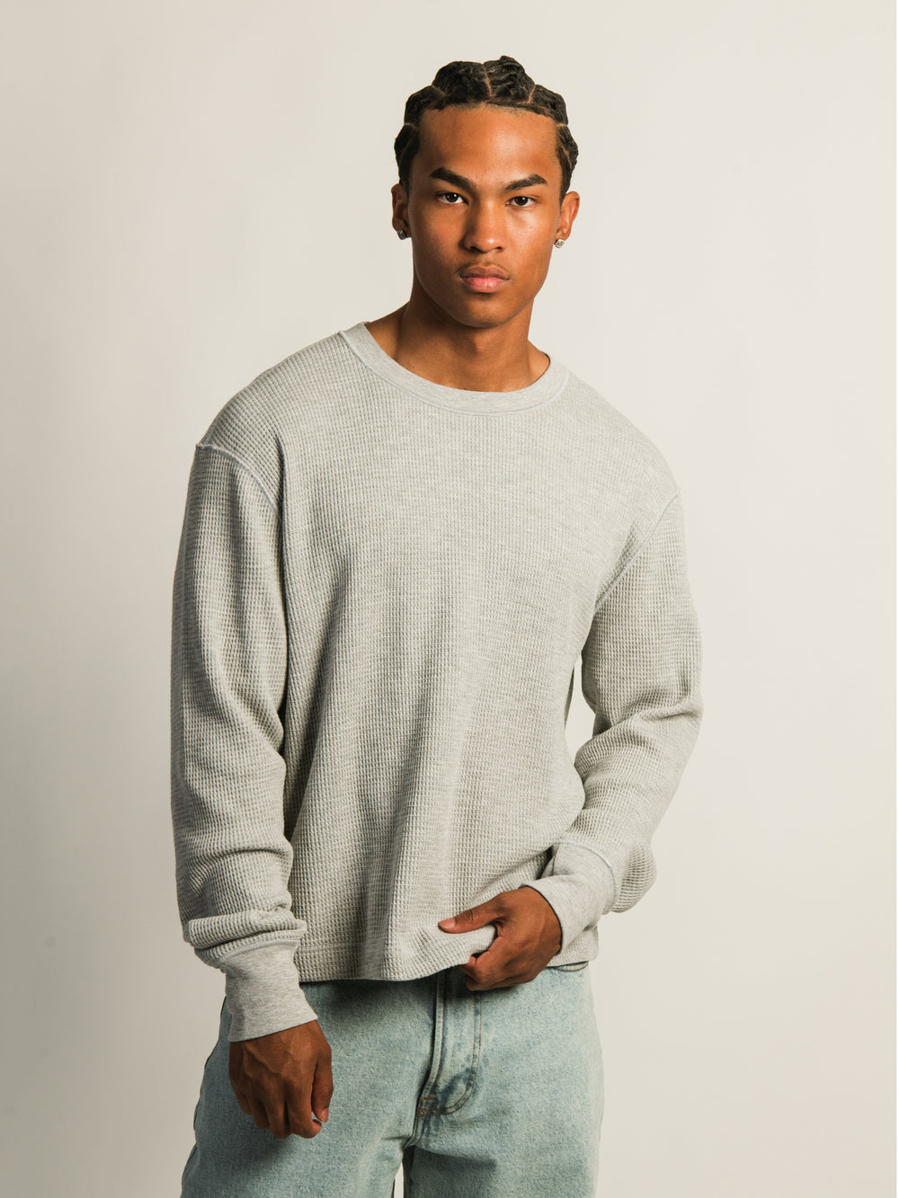 KOLBY SHORT CUT LONG SLEEVE WAFFLE SHIRT - HEATHER GREY