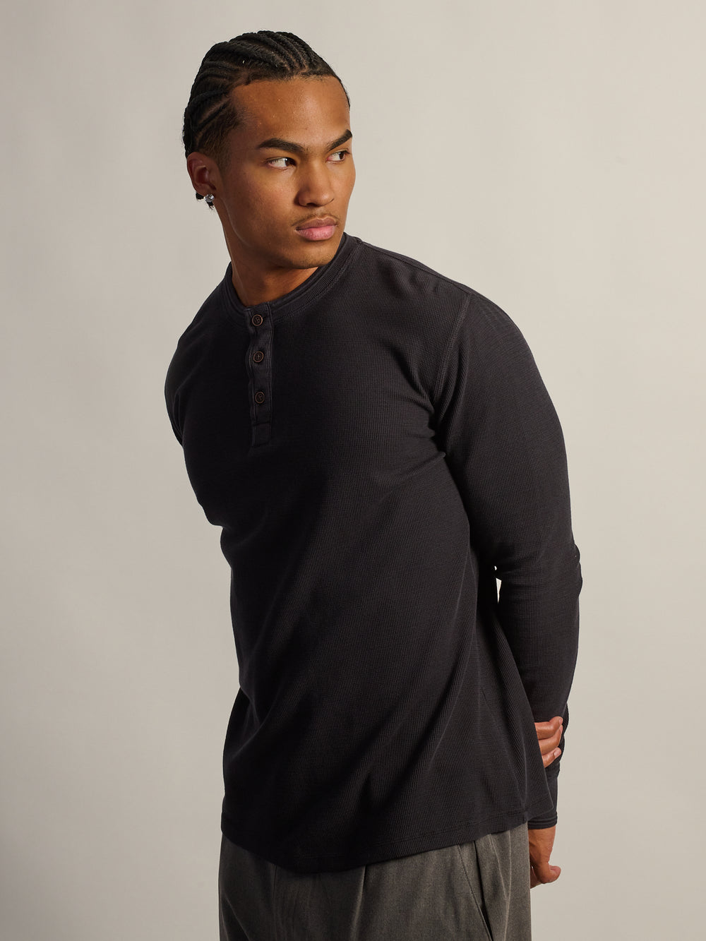 T-SHIRT HENLEY GAUFRÉ TEXTURÉ KOLBY - NOIR