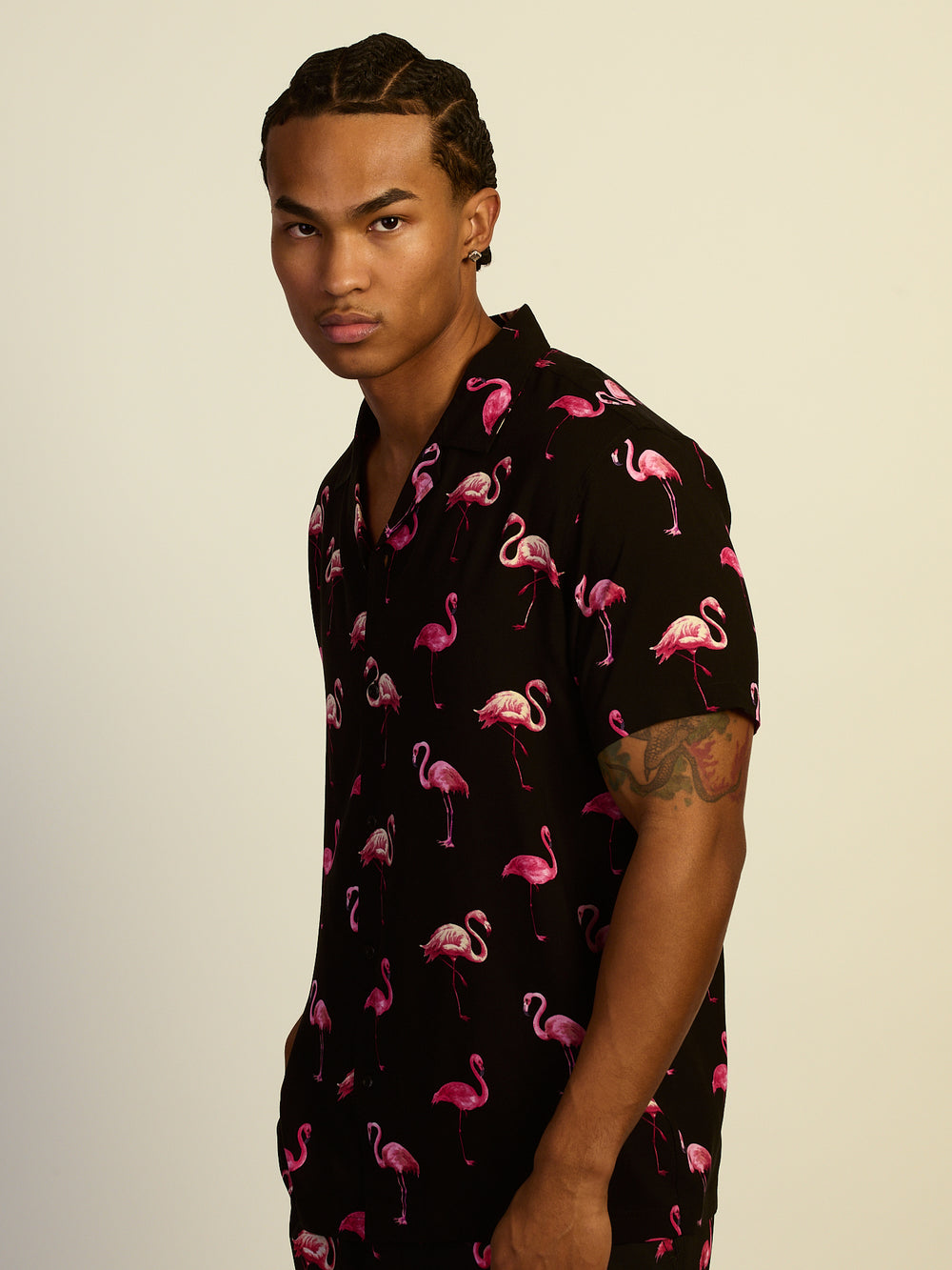 KOLBY FLAMINGO WOVEN SHIRT - BLACK