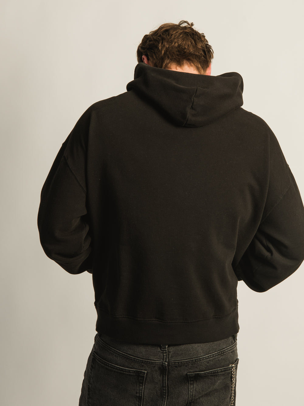 HOODIE DÉCONTRACTÉ KOLBY – NOIR