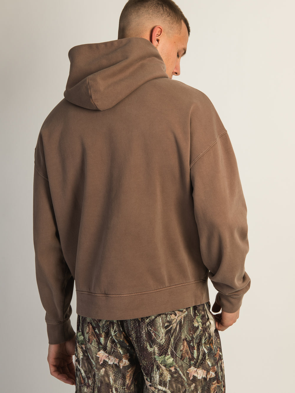 KOLBY RELAXED FIT HOODIE - BROWN