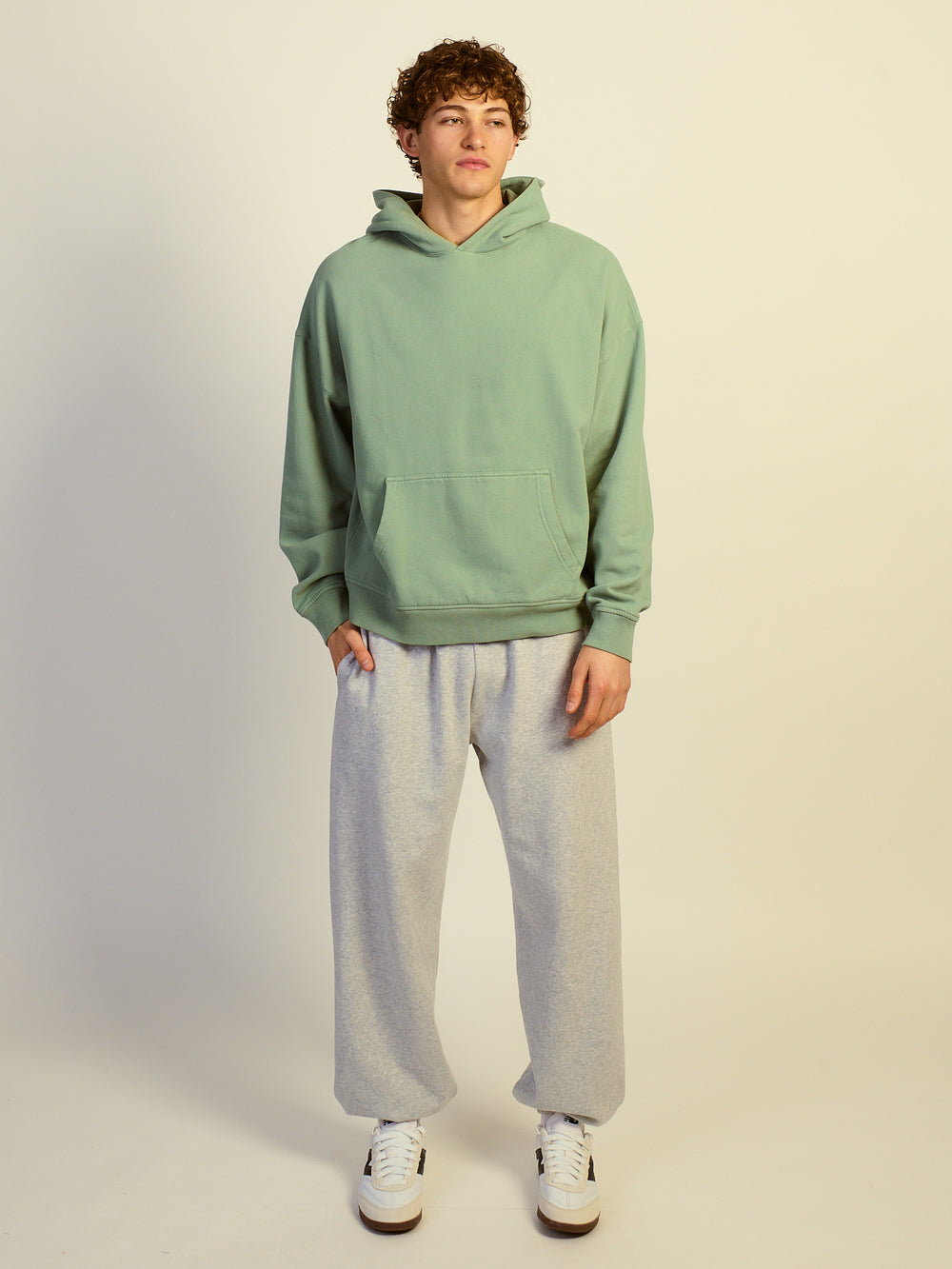 KOLBY RELAXED FIT HOODIE - DUSTY GREEN