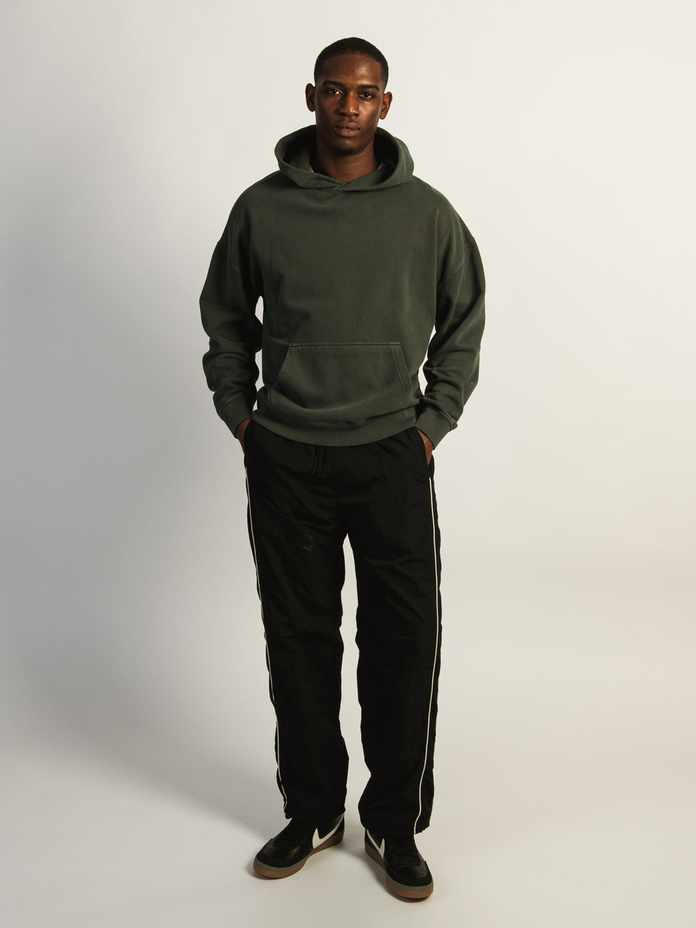 HOODIE KOLBY COUPE DÉCONTRACTÉE - VERT