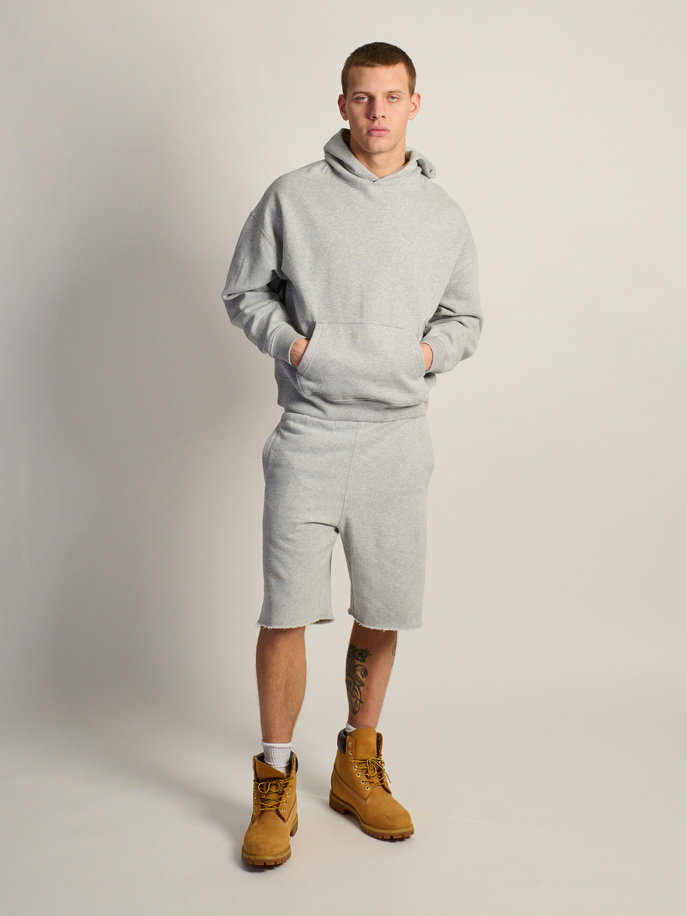 KOLBY RELAXED FIT HOODIE - HEATHER GREY