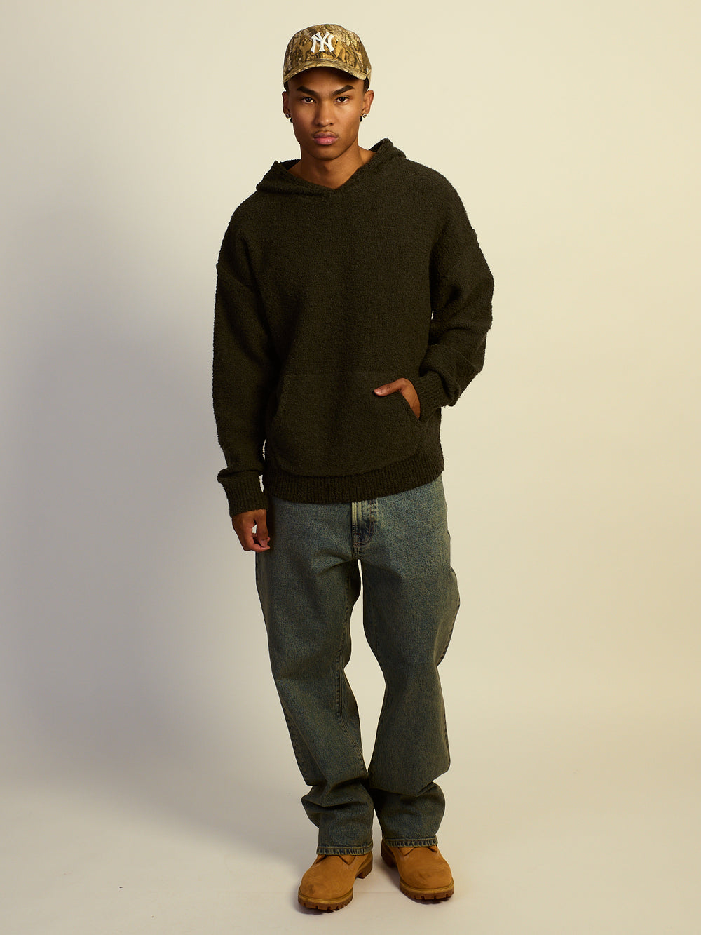 KOLBY RELAXED FIT TEXTURED HOODIE - FOREST