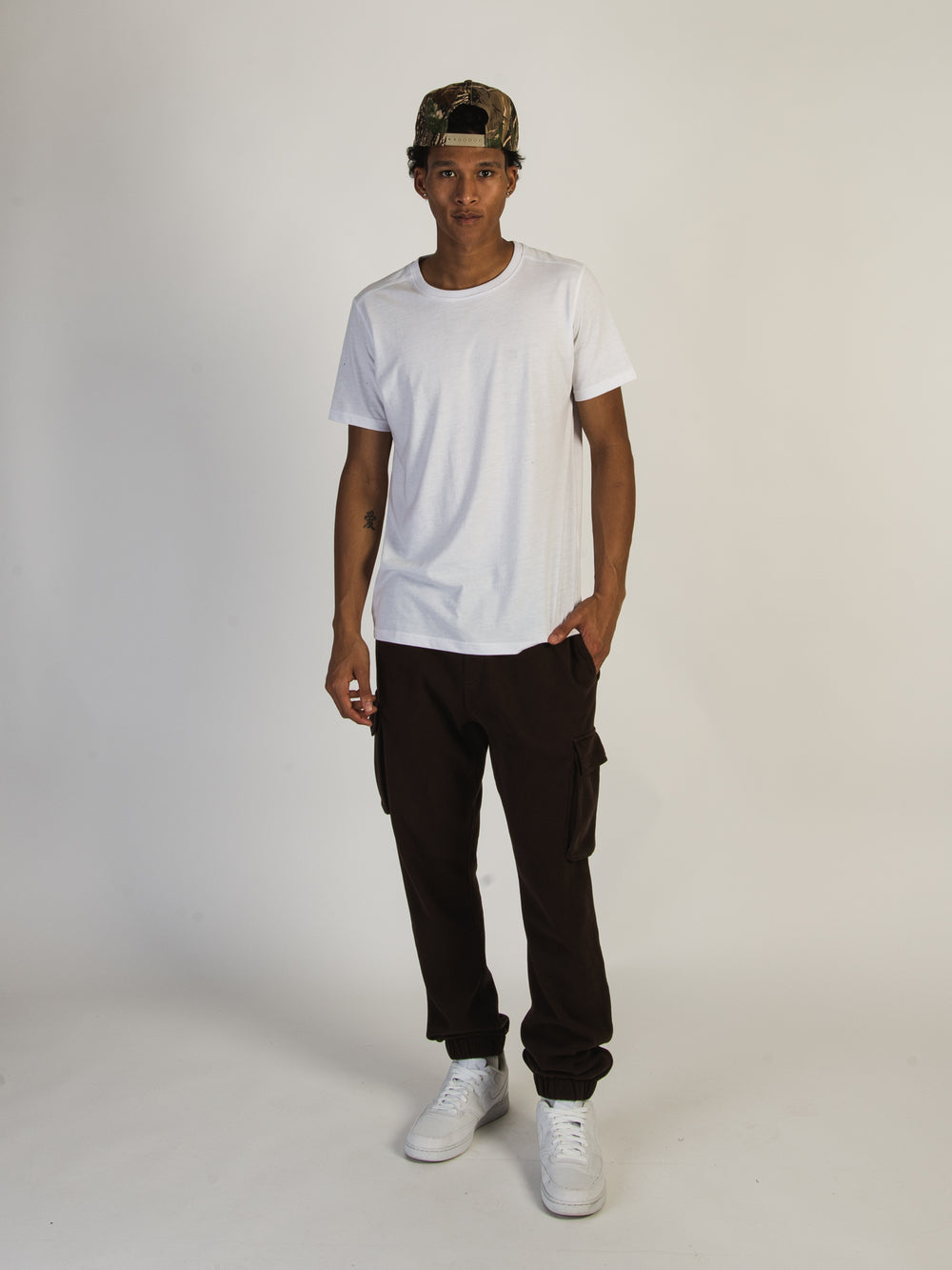 KOLBY GARMENT DYE CARGO JOGGER - CLEARANCE