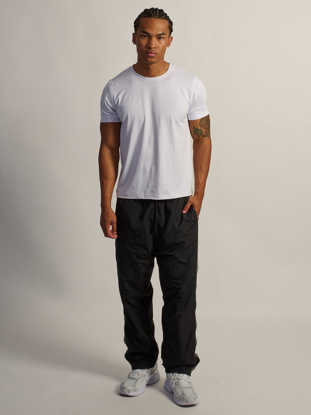 KOLBY TRACK PANT - BLACK