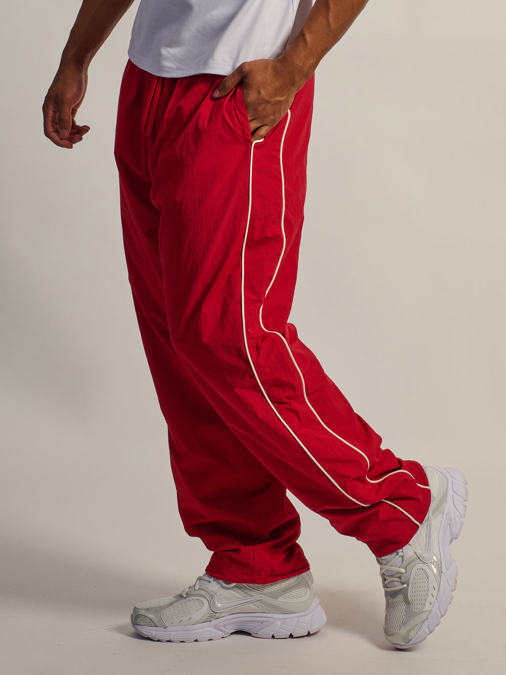 KOLBY TRACK PANT - RED
