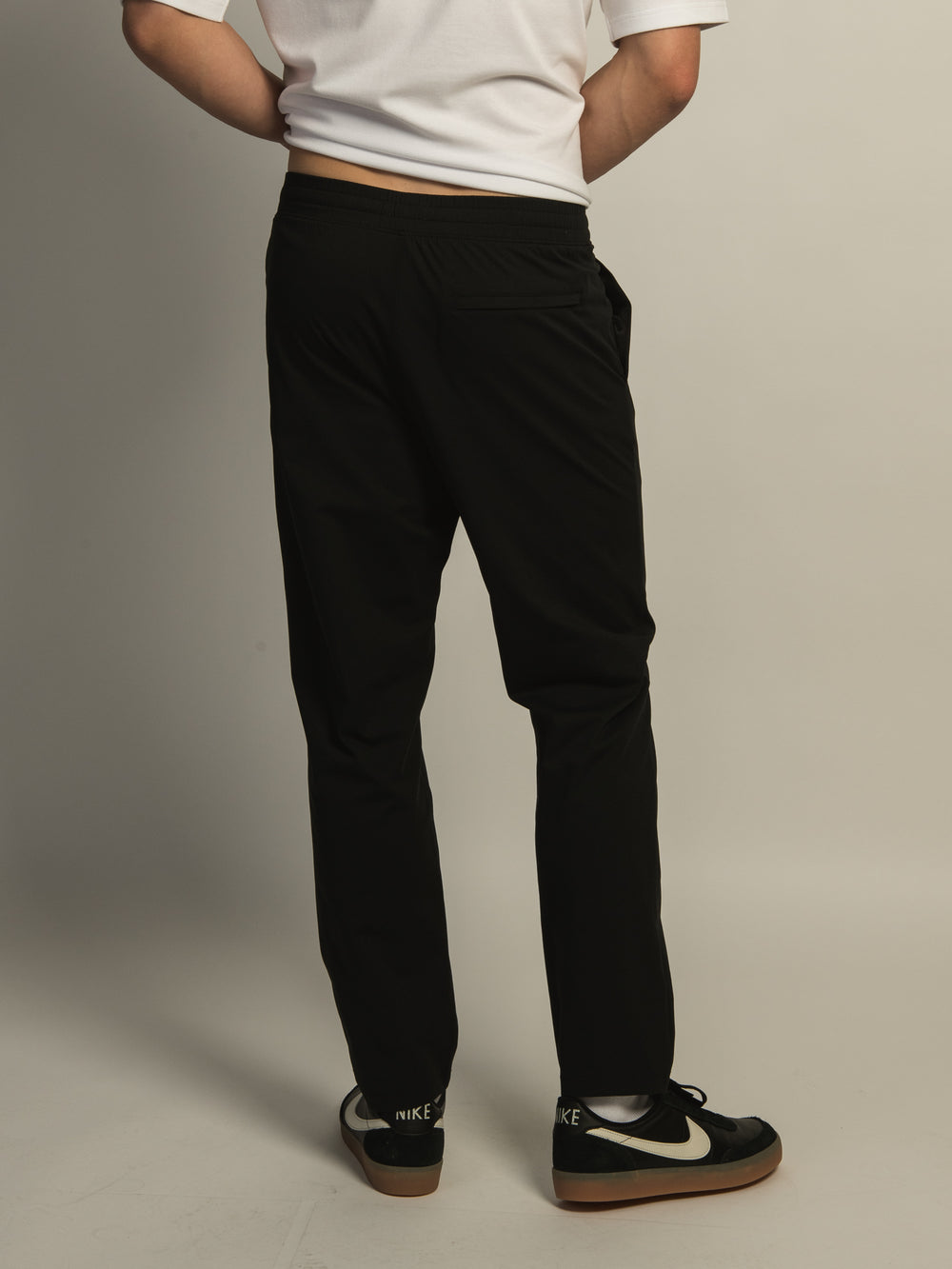 PANTALON EXTENSIBLE À ENFILER KOLBY – NOIR