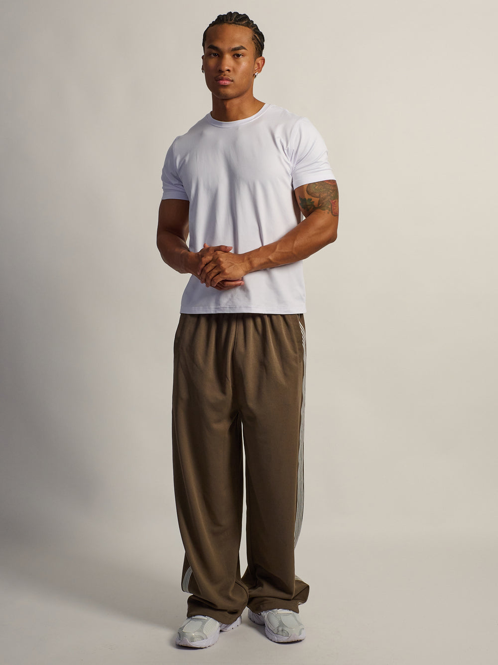 PANTALON EN TRICOT SUPER BAGGY KOLBY - MARRON
